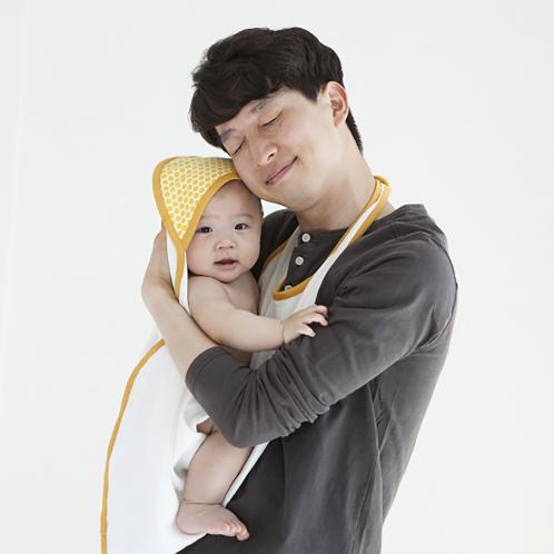 Ice cream towel with 4 functions