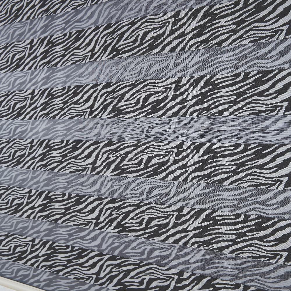 Designed dual combi blind ( ZEBRA )