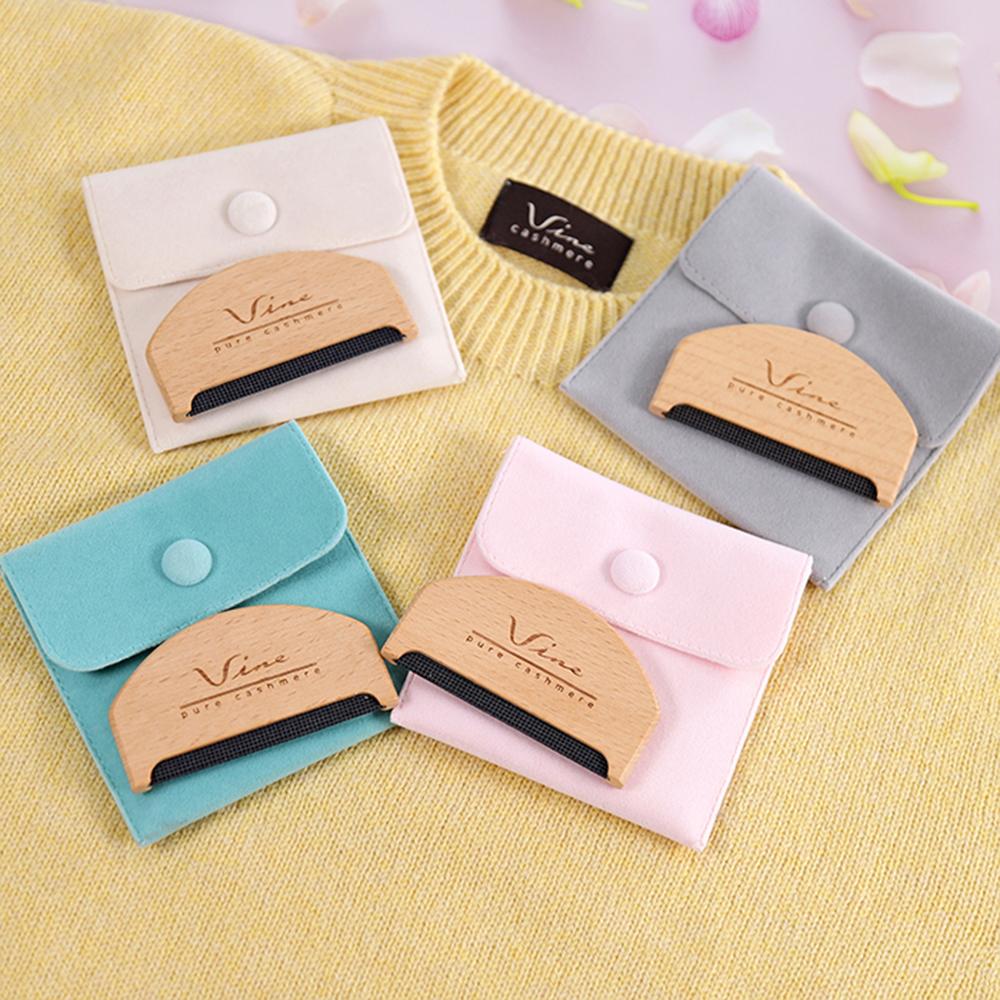 Premium wooden cashmere comb + velvet pouch set